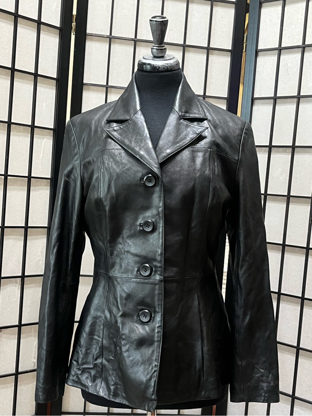 M. JULIAN Classic Black Leather Button-Front Women's Jacket WOMEN SIZE M